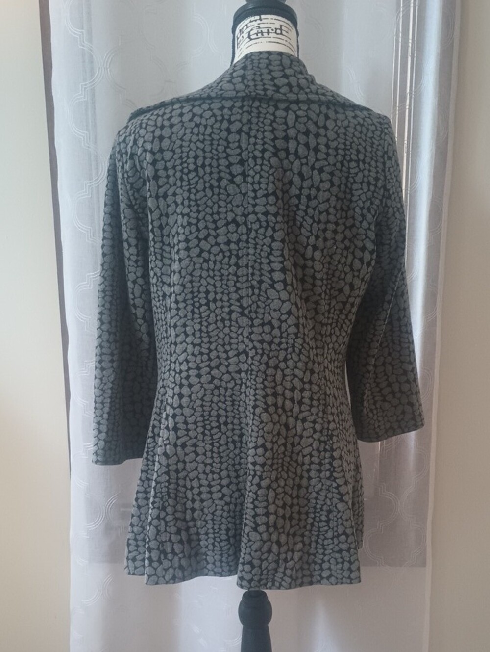 Calvin Klein Gray Patterned Ruffle Front Jacket - Picture 2 of 10